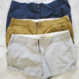 Set of 3- Old Navy 3 1/2 Shorts- Size 10